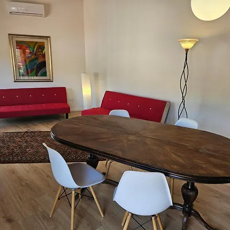 Zafferana Etna House By World
